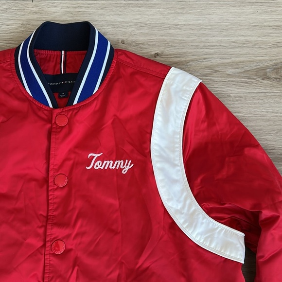 Tommy Hilfiger Red and White Bomber Jacket Tommy Hilfiger
Men's Varsity NWOT - Picture 5 of 6